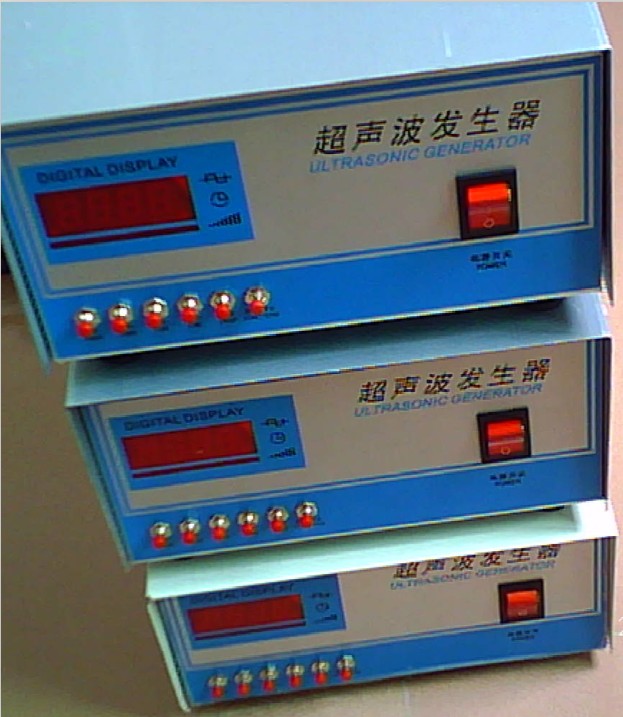 大功率超聲波振動(dòng)篩電箱