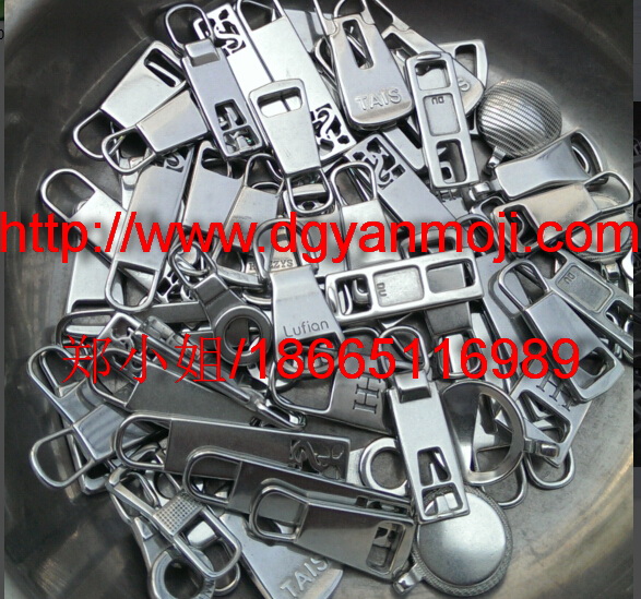 五金件去毛刺機(jī)，五金件去批鋒機(jī)，五金件去水口機(jī)，五金件表面拋光機(jī)