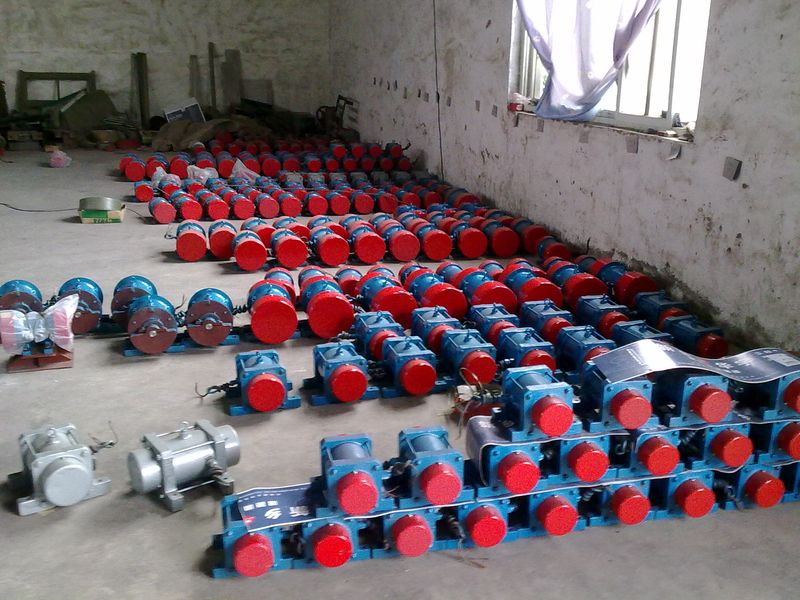 YZS-8-6振動(dòng)電機(jī)/0.75KW三相異步電動(dòng)機(jī)
