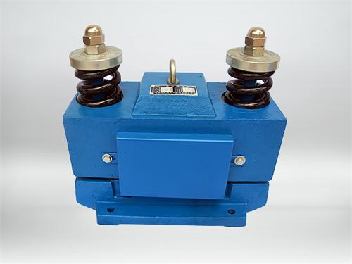 電磁倉壁振打器廠家,大型電磁倉壁振打器價格,倉壁振打器型號,大型倉壁振打器規格