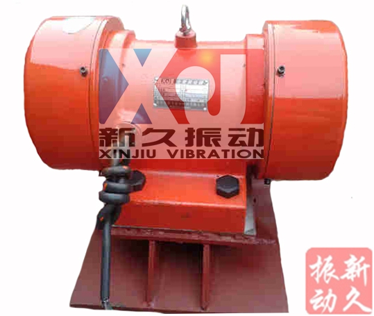 LZF倉壁振動器