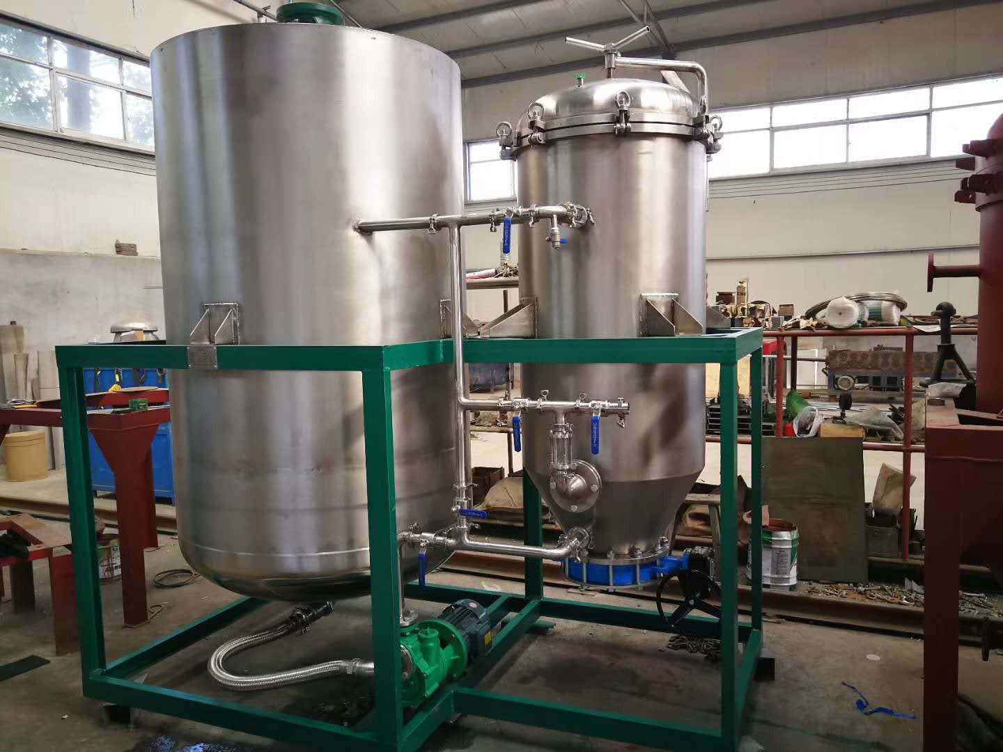 供應DT系列無需濾布、密閉過濾振動卸渣高精度硅藻土過濾機
