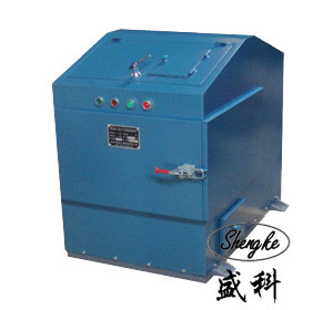 SKφ175環保型密封錳鋼圓盤粉碎機