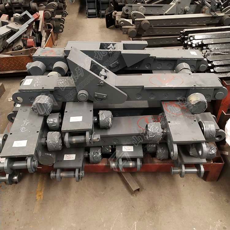 鏈?zhǔn)酵栖嚈C機械工作原理