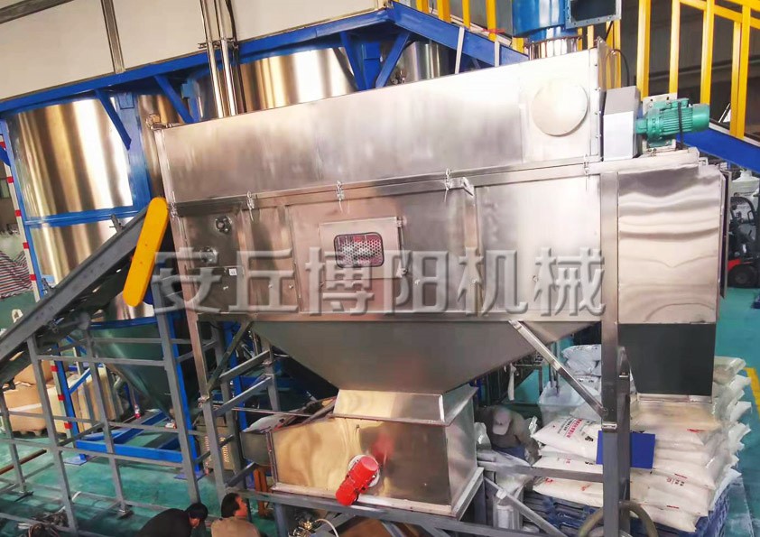 遼寧鹽鈣自動破袋機 自動破袋投料機現場