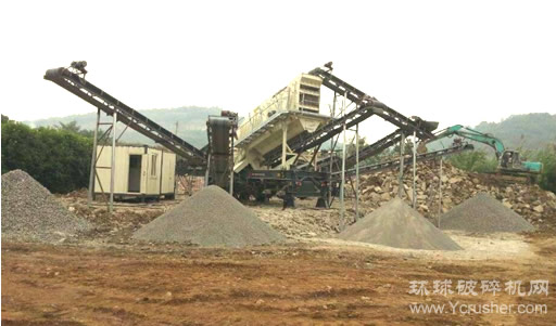 特雷克斯南方路機(jī)輪式破碎設(shè)備服務(wù)于中國建筑垃圾處理