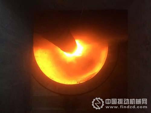 中信重工機械股份有限公司總承包柬埔寨2500噸水泥熟料生產線成功點火