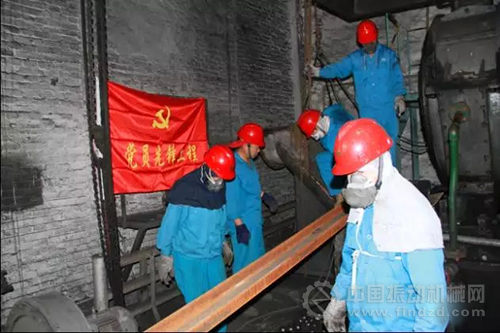 扒裝鋼球項目有序進行