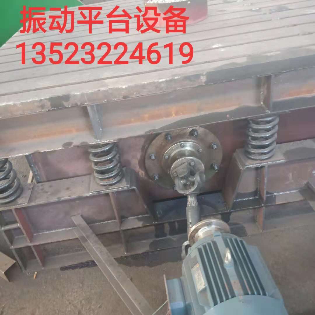 797771555005339778.jpg