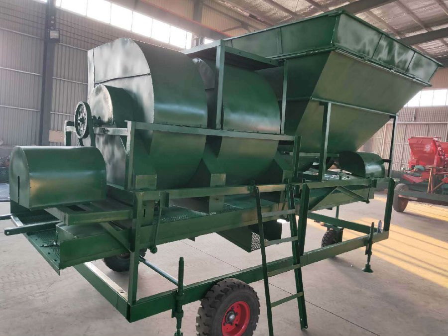 玉米芯玉米皮分離機.jpg