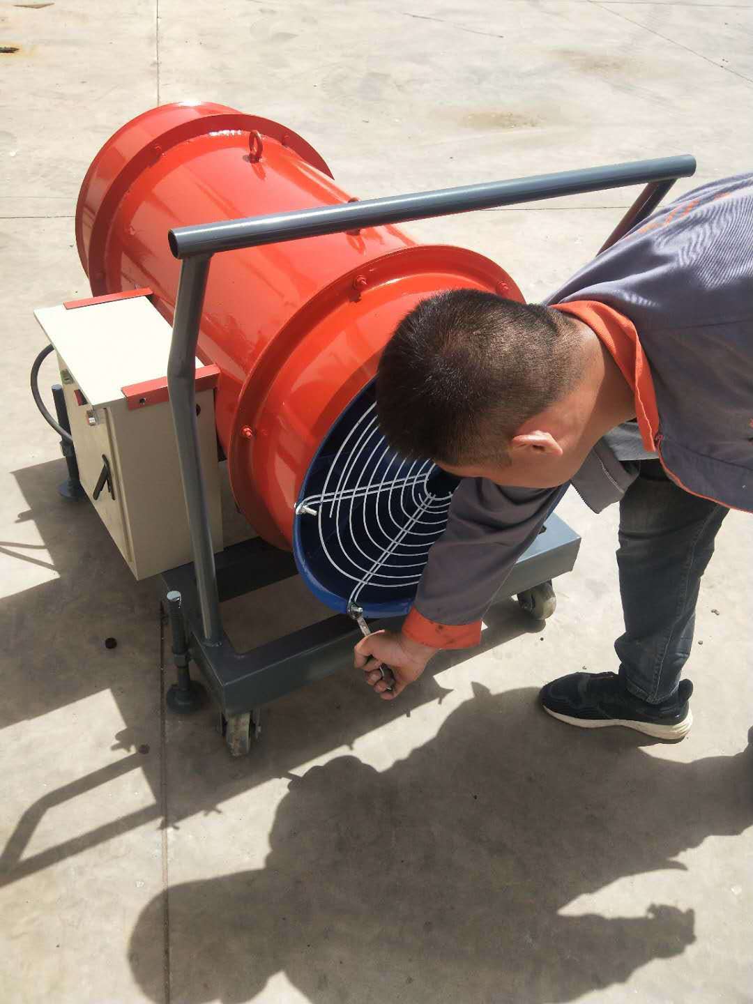 糧庫推薦風(fēng)機(jī)價格.jpg