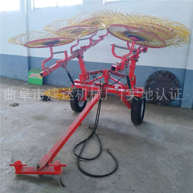 秸稈摟草機07.jpg