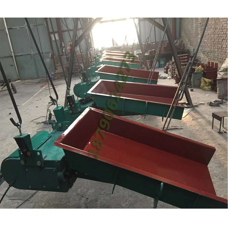 礦用砂石電磁振動給料機.jpg 礦用砂石電磁振動給料機.jpg