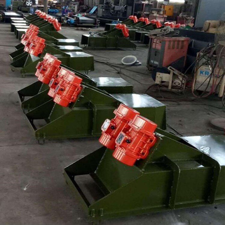 MZG振動給料機.jpg