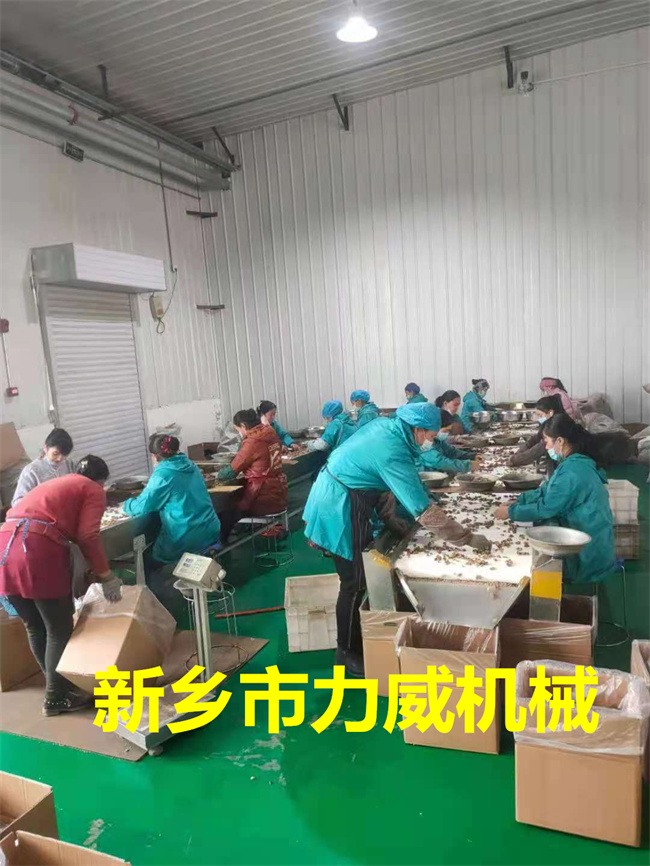 ebf13224a04138aa91ca5be4eb5bb7d.jpg